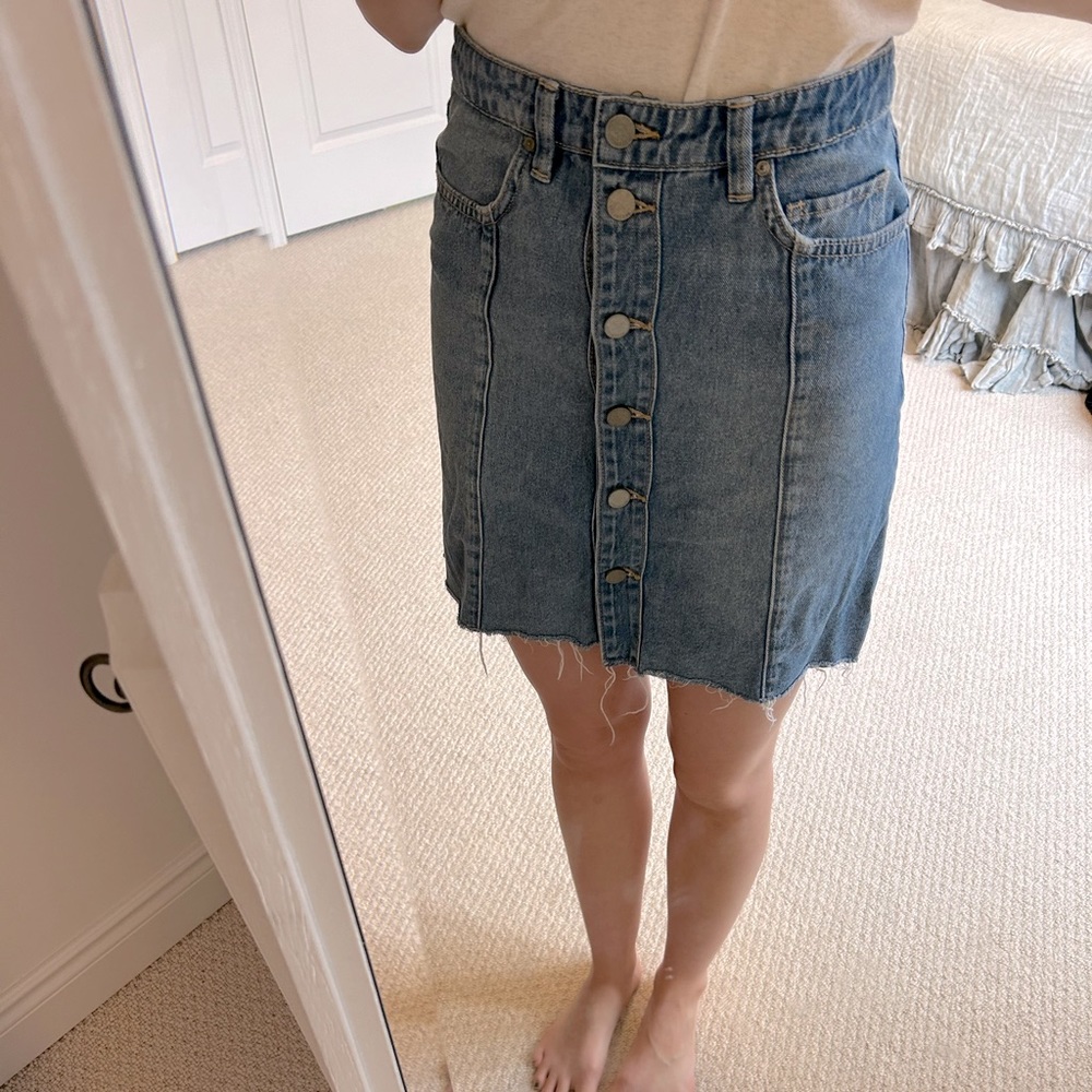 All saints mini denim skirt button-up front, size US 2/XS, no damage
